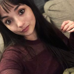 Meet your Posher, Brittney